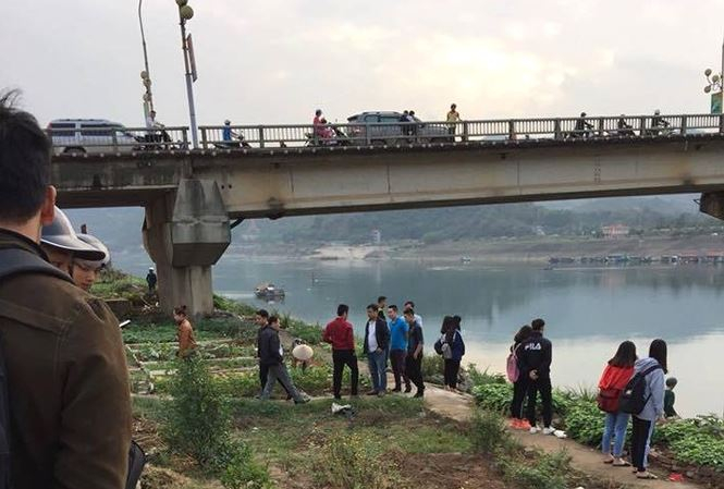 Nghi &aacute;n nữ sinh nhảy cầu tự tử v&igrave; bị hiếp d&acirc;m.&nbsp;Ảnh minh họa.