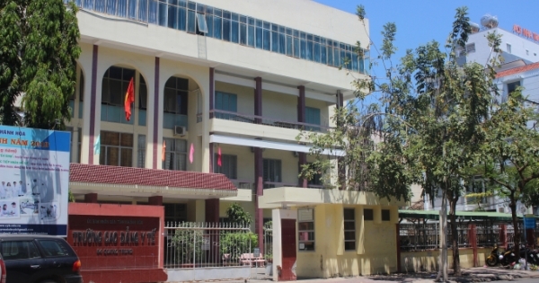 Nhiều giảng viên trường Cao đẳng Y tế Khánh Hoà được...ngồi chơi