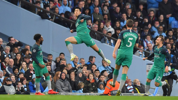 Tottenham lần đầu ti&ecirc;n gi&agrave;nh quyền v&agrave;o b&aacute;n kết Champions League