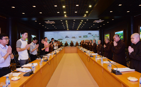 H&agrave; Nam: Họp tiểu ban tổ chức thanh ni&ecirc;n, sinh vi&ecirc;n t&igrave;nh nguyện