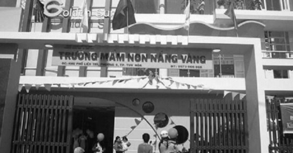 Uẩn ức khiến cô giáo mầm non uống nước rửa bồn cầu sau cuộc điện thoại của hiệu trưởng