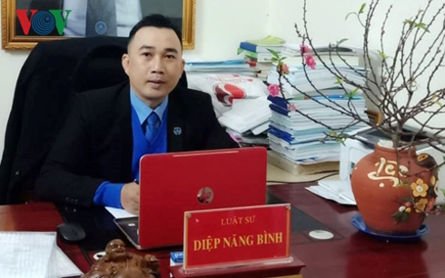 Luật sư Diệp Năng B&igrave;nh (Trưởng VP luật sư Tinh Th&ocirc;ng Luật).