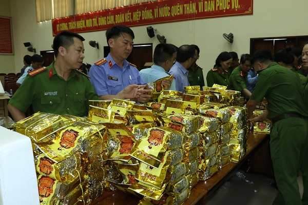 Chỉ trong một thời gian ngắn lực lượng chức năng đ&atilde; thu giữ 640 kg ma t&uacute;y đ&aacute;, 100 b&aacute;nh heroin