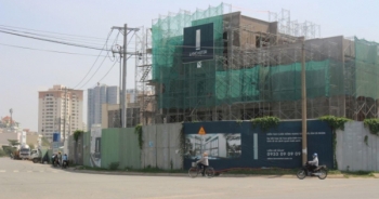 Chiếm dụng vỉa hè, dự án khu biệt thự Lancaster Eden sẽ bị đình chỉ