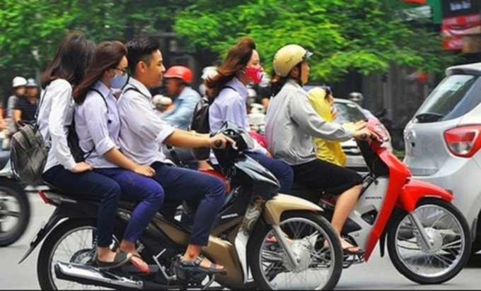 Kiến thức về l&aacute;i xe an to&agrave;n của người tham gia giao th&ocirc;ng rất k&eacute;m.