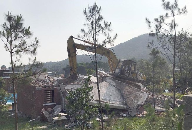 Địa ốc 7AM: S&oacute;c Sơn ph&aacute; dỡ c&ocirc;ng tr&igrave;nh vi phạm đất rừng; TPHCM kiểm to&aacute;n c&aacute;c KCN, khu chế xuất