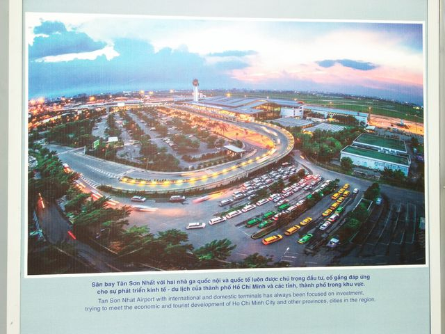 TPHCM tổ chức triển l&atilde;m ảnh tr&ecirc;n đường phố kỷ niệm đại lễ 30/4