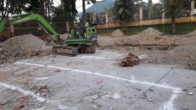 Khu vực nơi ph&aacute;t hiện vật liệu nổ.