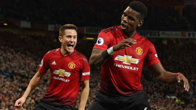 Pogba v&agrave; Herrera được cho đ&atilde; đạt thỏa thuận c&aacute; nh&acirc;n với Real Madrid v&agrave; PSG