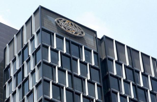 Vinaconex đ&atilde; phải ho&atilde;n họp ĐHĐCĐ thường ni&ecirc;n do HĐQT bị ''truất quyền''