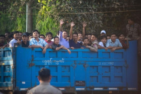 Tổng thống Myanmar Win Myint đ&atilde; &acirc;n x&aacute; v&ocirc; điều kiện cho 6.948 t&ugrave; nh&acirc;n tr&ecirc;n khắp đất nước nhằm mục đ&iacute;ch