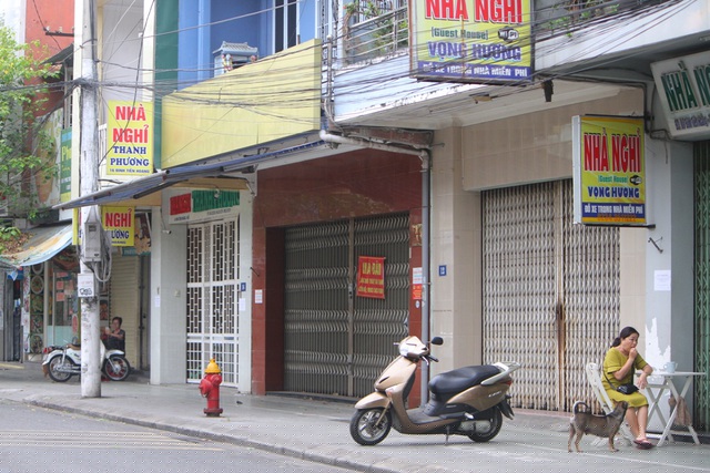 Người dân bắt đầu phải làm quen với không khí này