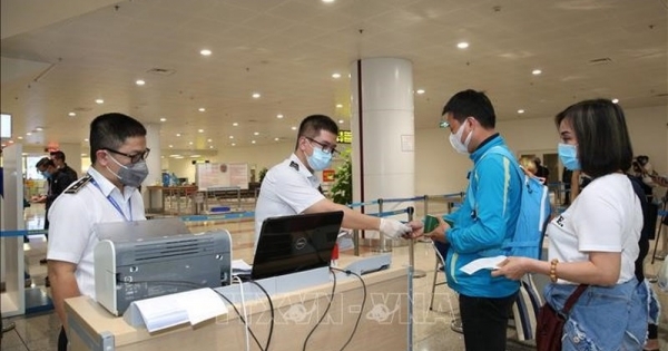 Bàn tròn trực tuyến: “Xử lý hình sự đối với các hành vi phạm tội liên quan đến dịch COVID-19”