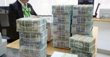 Chống dịch COVID-19: Ngân hàng giảm lãi suất 