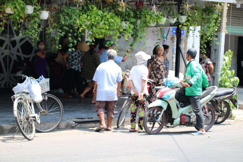 Thành phố sẽ có nhiều phương án hỗ trợ cho người dân gặp khó khăn trong dịch Covid-19