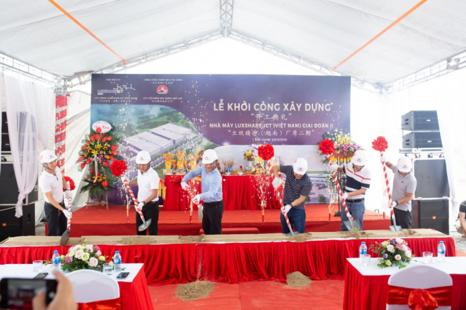 Tong-thau-Hop_Luc-khoi-cong-to-hop-nha-may-so-2-Luxshare_ICT-quang-chau-bac-giang-14-1024x683