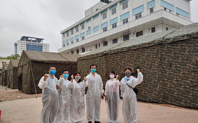 B&ecirc;̣nh vi&ecirc;̣n Bạch Mai được qu&acirc;n đ&ocirc;̣i h&ocirc;̃ trợ x&acirc;y dựng trong đ&ecirc;m