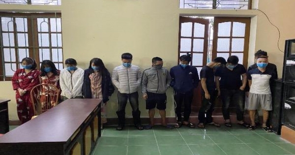 Thanh Hóa: Đề nghị xử phạt 190 triệu đối với nhóm thanh niên mở tiệc "ma túy" trong quán karaoke