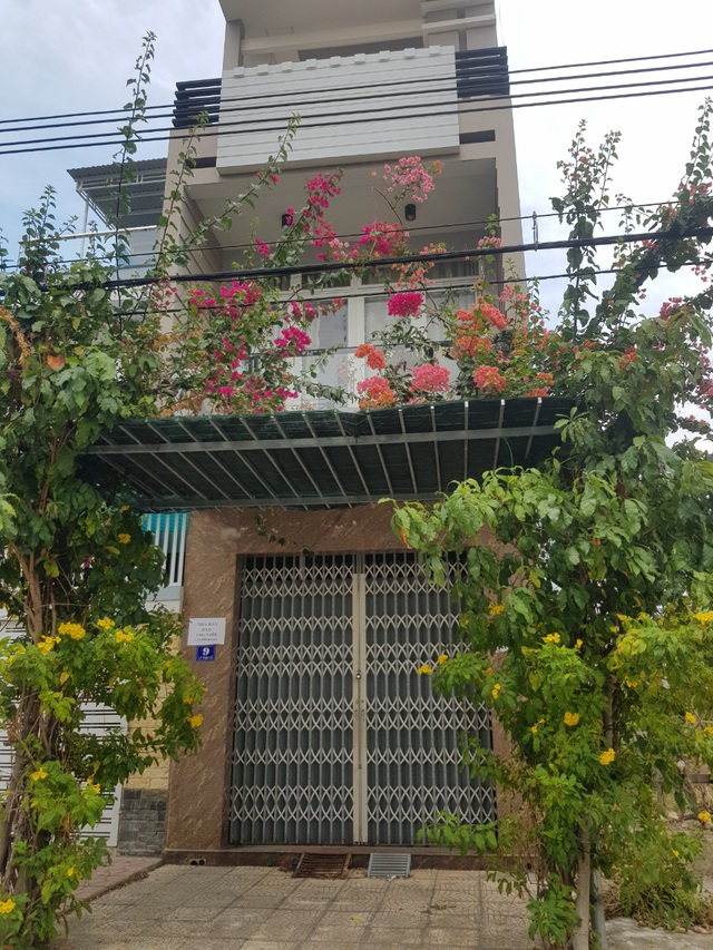 Nhiều chủ nhà ở Nha Trang rao bán nhà nhiều tháng nay nhưng vẫn chưa bán được,