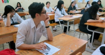 Học sinh nghỉ học dài do Covid-19 nhưng “thi THPT Quốc gia vẫn đảm bảo“