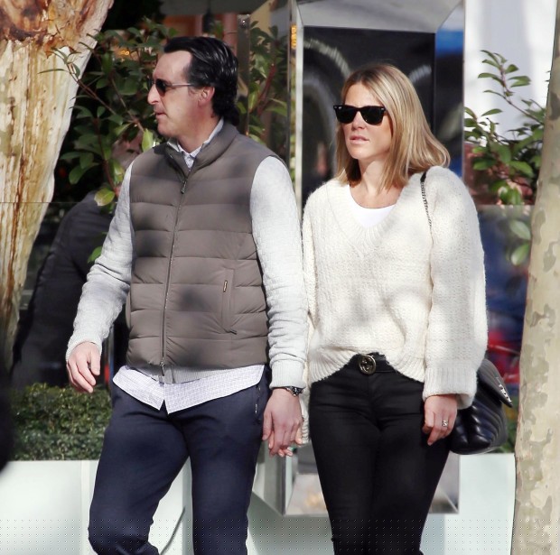 Người tình tố cáo cựu HLV Arsenal 'bắt cá hai tay' - ảnh 2