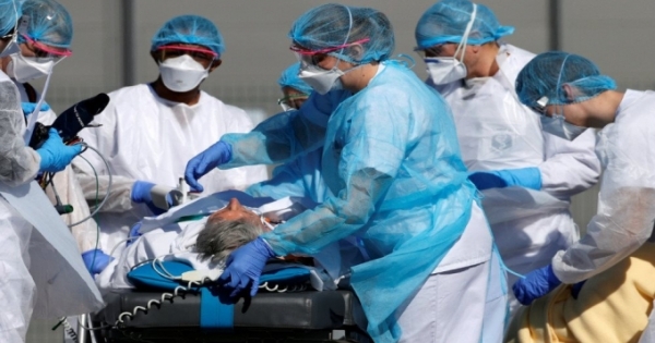 Hai thống đốc Brazil đã nhiễm COVID-19