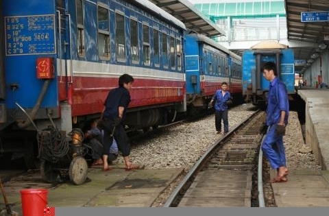 Kiến nghị không chuyển Tổng Công ty đường sắt về Bộ GTVT