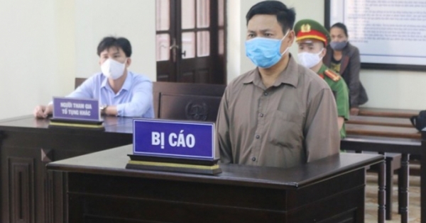 Lĩnh 54 tháng tù giam vì trục lợi tiền hỗ trợ dịch tả lợn Châu Phi