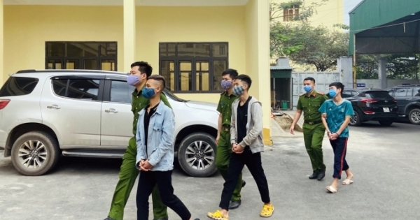 Ba đối tượng gây ra hàng loạt vụ cướp dây chuyền của trẻ em ở TP Hạ Long sa lưới