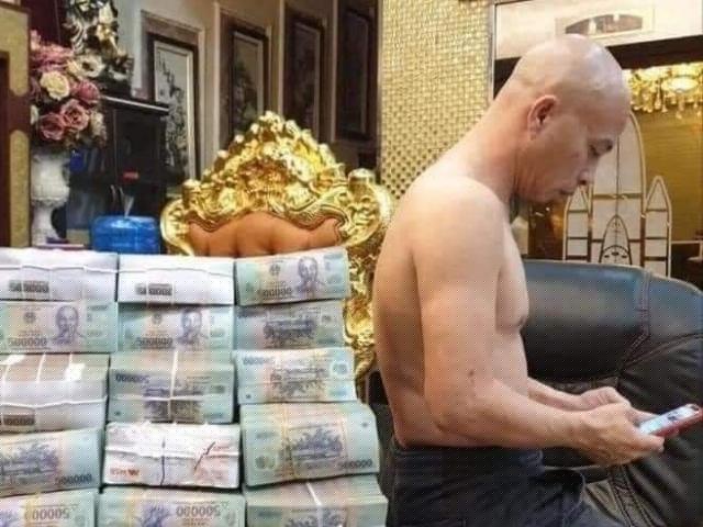 Đường Nhuệ khoe mẽ tiền của cho thấy y ngạo nghễ tới mức nào