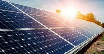 Cái giá ấn tượng của cụm dự án điện mặt trời Lộc Ninh