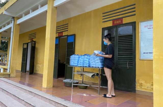 Hy sinh thầm lặng vì cuộc chiến không súng đạn với