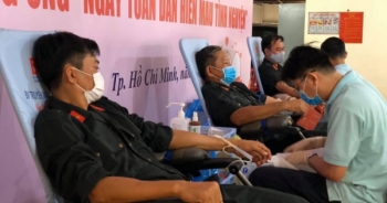 200 Cảnh sát đặc nhiệm tham gia hiến máu tình nguyện