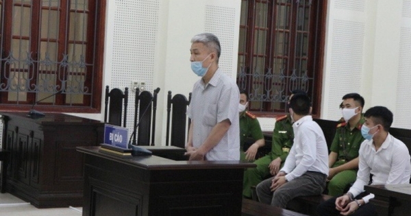 Trần tình cay đắng của anh thợ may về "khổ nhục kế" theo dõi vợ ngoại tình