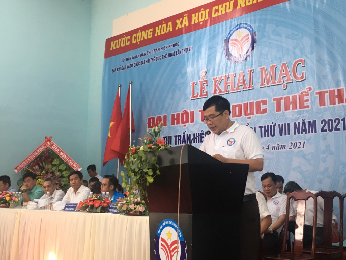 khoi dong le khai mac