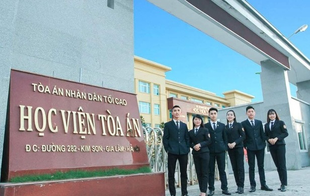 Năm 2021, Học viện Tòa án tuyển sinh 360 chỉ tiêu.