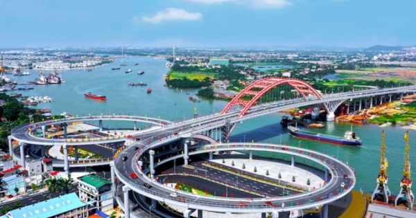 Hải Phòng: Phát triển kinh tế - xã hội đúng chiến lược đề ra