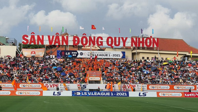 SVĐ Quy Nhơn trở thành đi&ecirc;̉m nóng thu hút khán giả ở V.League mùa này