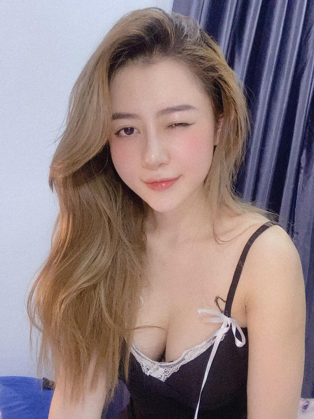 Ngược lại, cô có thêm nhiều người bạn đến từ khắp mọi nơi.