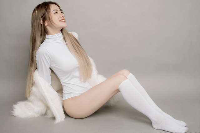 Để có được làn da khỏe đẹp, Yến thường dành thời gian để chăm sóc kỹ càng với các sản phẩm phù hợp.