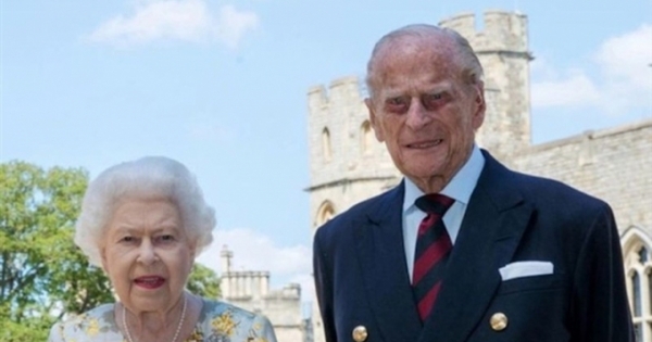 Mối tình bền chặt 73 năm của Hoàng thân Philip và Nữ hoàng Elizabeth II