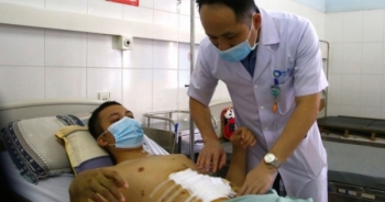 Quảng Ninh: Cấp cứu thành công bệnh nhân nam 25 tuổi bị đa chấn thương do tai nạn giao thông