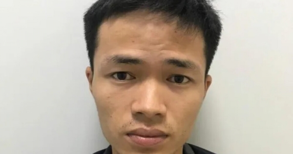 Bắt nam thanh niên lấy dao kề vào cổ cô gái rồi cướp tài sản