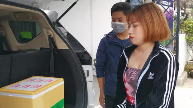 Nguyễn Thị Thái Dung bị công an bắt quả tang