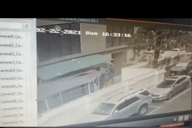 Hành động mưu trí của anh Nguyễn Ngọc Mạnh đã giúp cháu bé tránh bị thương tích nặng dù rơi từ độ cao hơn 40 m vào ngày 28/2/2021.