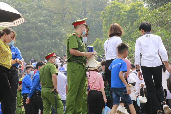 z2446383768971_1e6b5c90f378aeee9b98526466a96c31