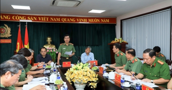 Thứ trưởng Bộ Công an Trần Quốc Tỏ làm việc với Công an tỉnh Đồng Nai