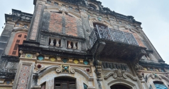 Căn biệt thự cổ của 