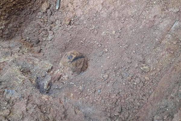 chuan-bi-phuong-an-di-doi-1-700-nguoi-de-thao-go-qua-bom-340kg-vinh-phuc