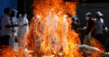 Ấn Độ kiệt sức